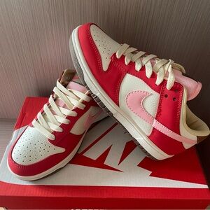 Nike Dunk Low Athletic Department Unisex Sneakers